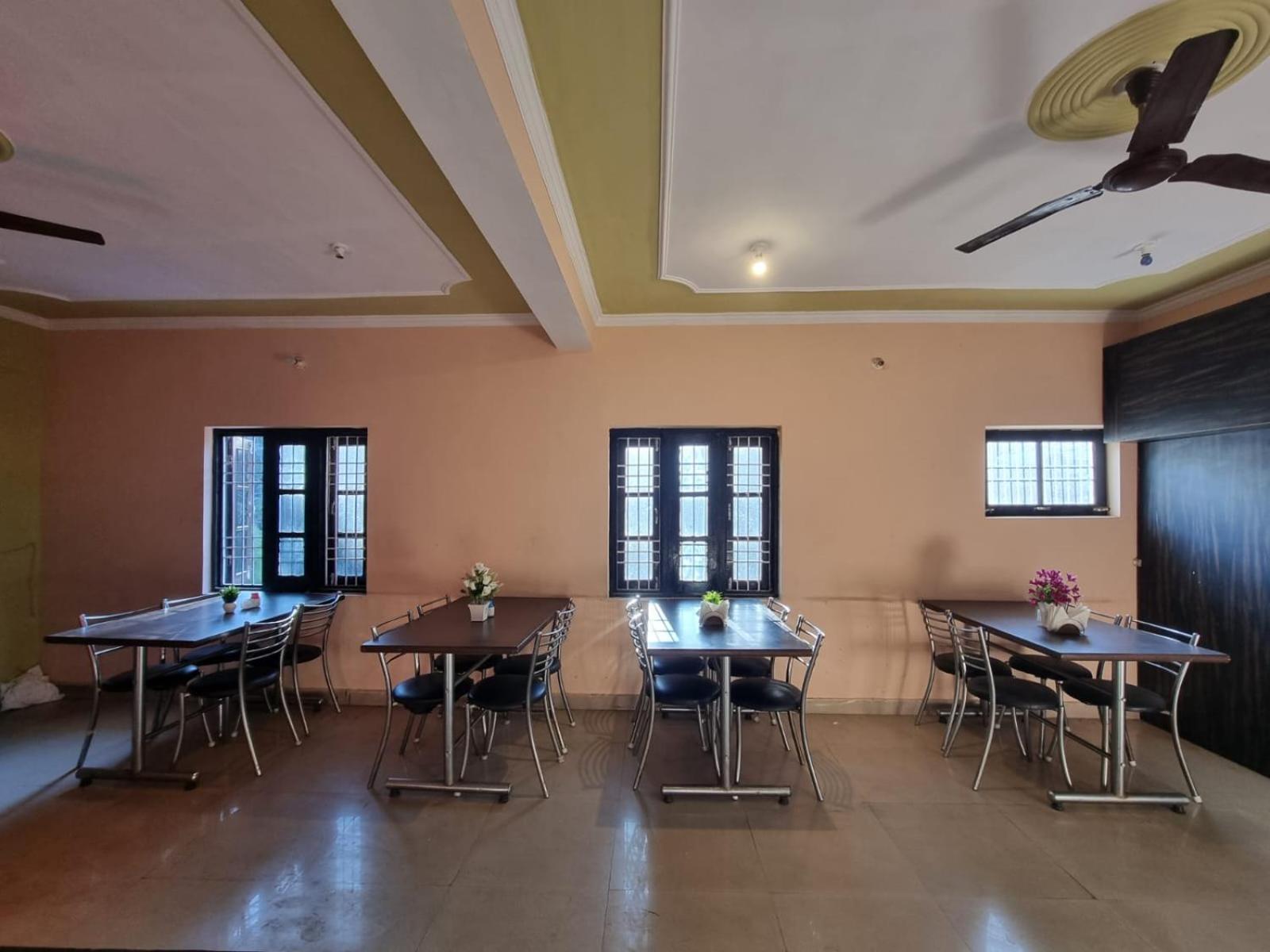 Banikhet Hotel Stay Well מראה חיצוני תמונה
